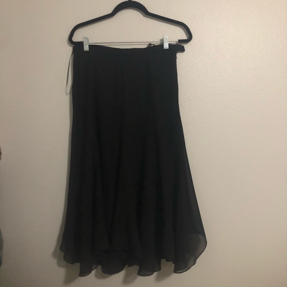 Black skirt